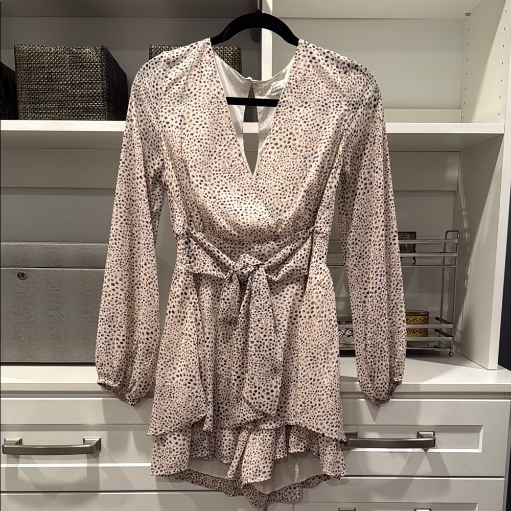 Lightweight shorts romper (tan and cream dots)